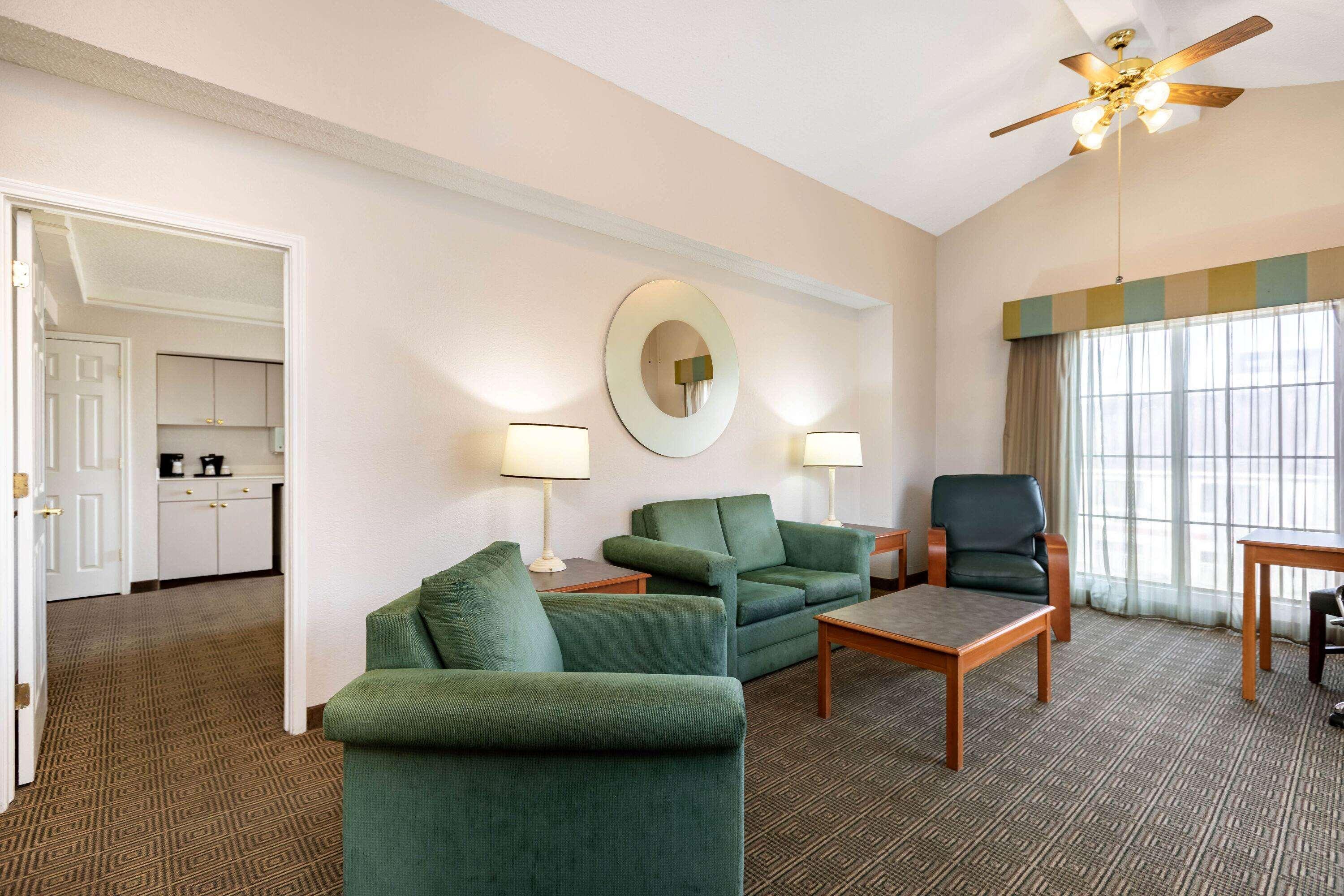 La Quinta Inn By Wyndham El Paso West Extérieur photo