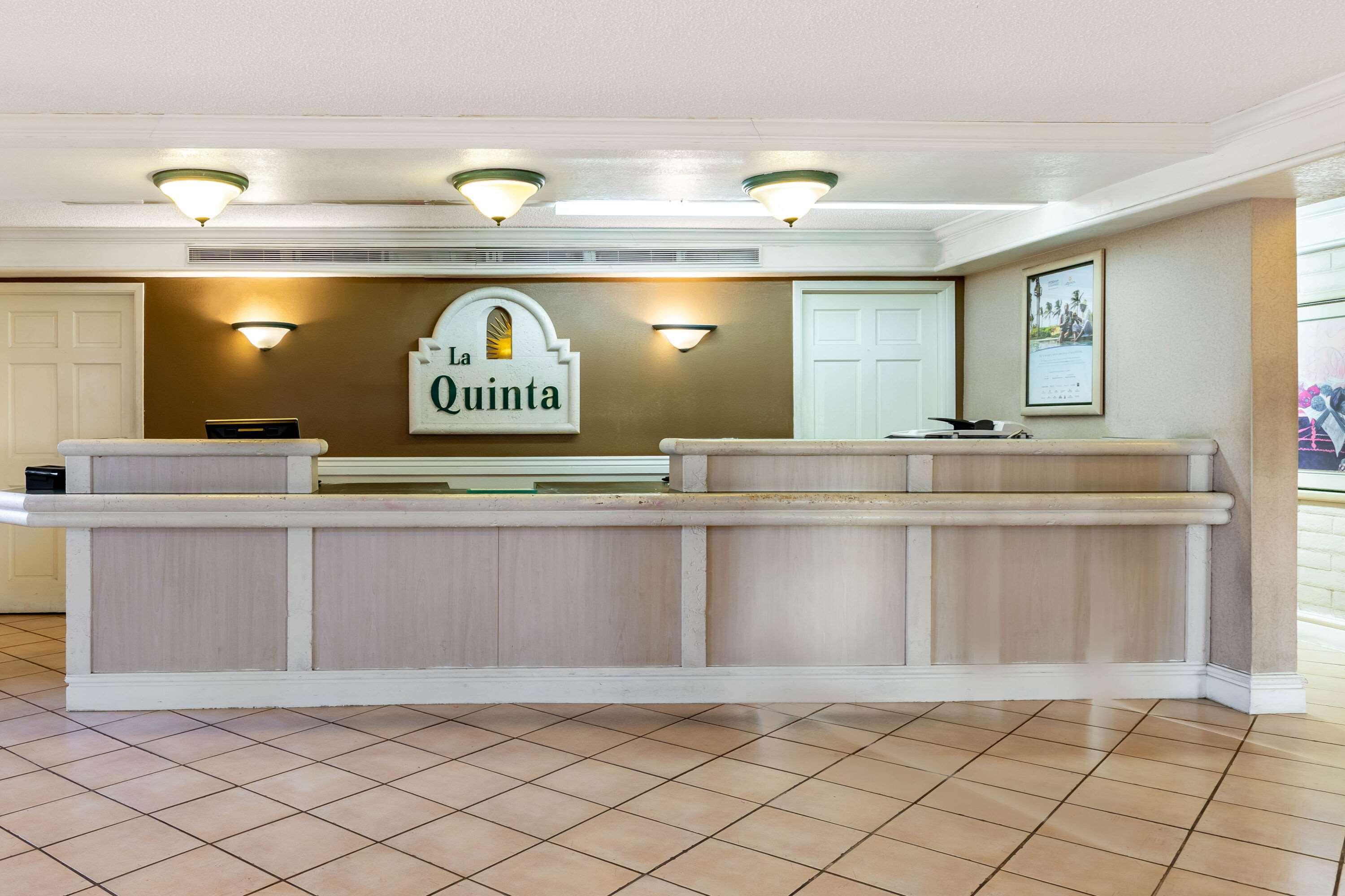La Quinta Inn By Wyndham El Paso West Extérieur photo
