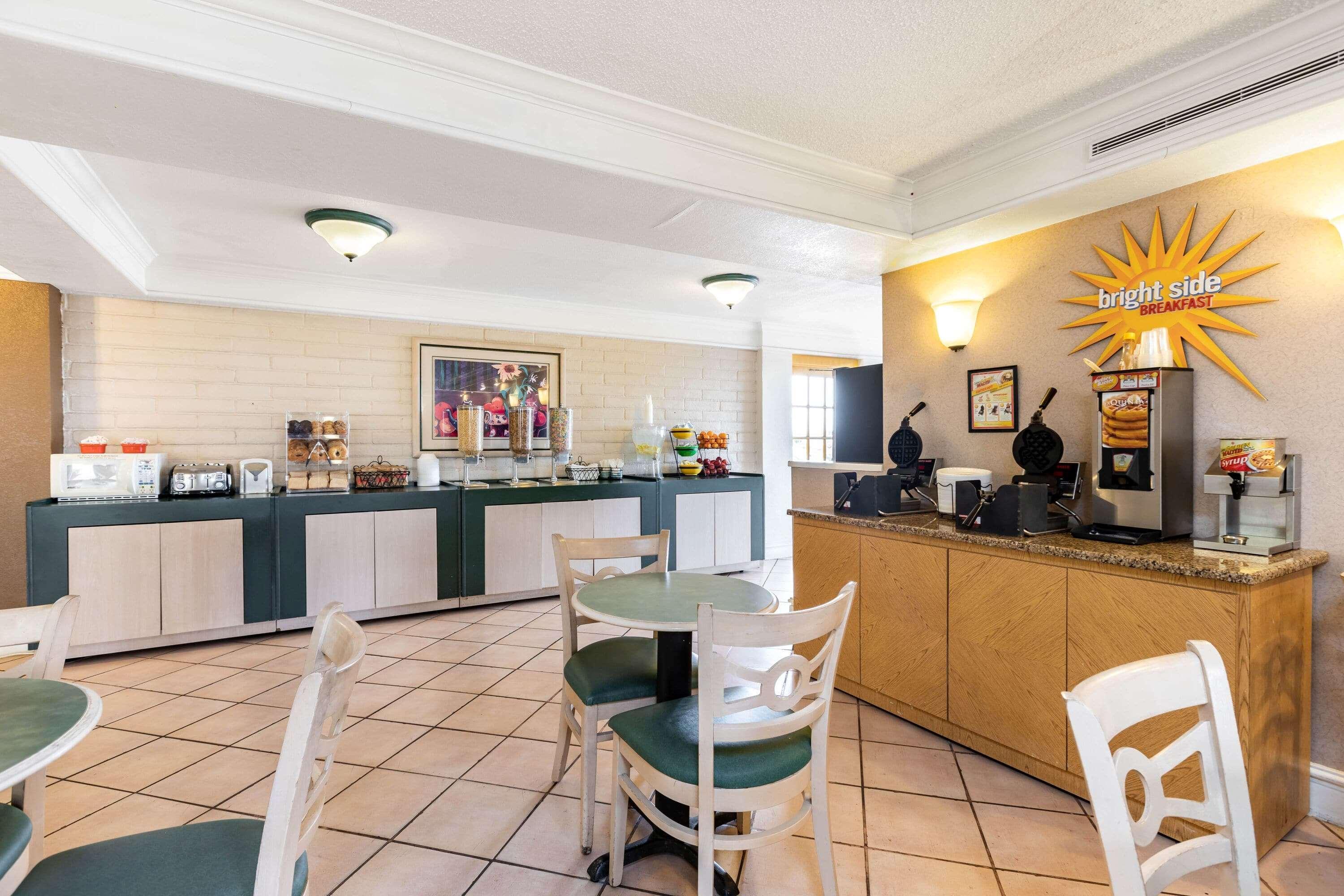 La Quinta Inn By Wyndham El Paso West Extérieur photo